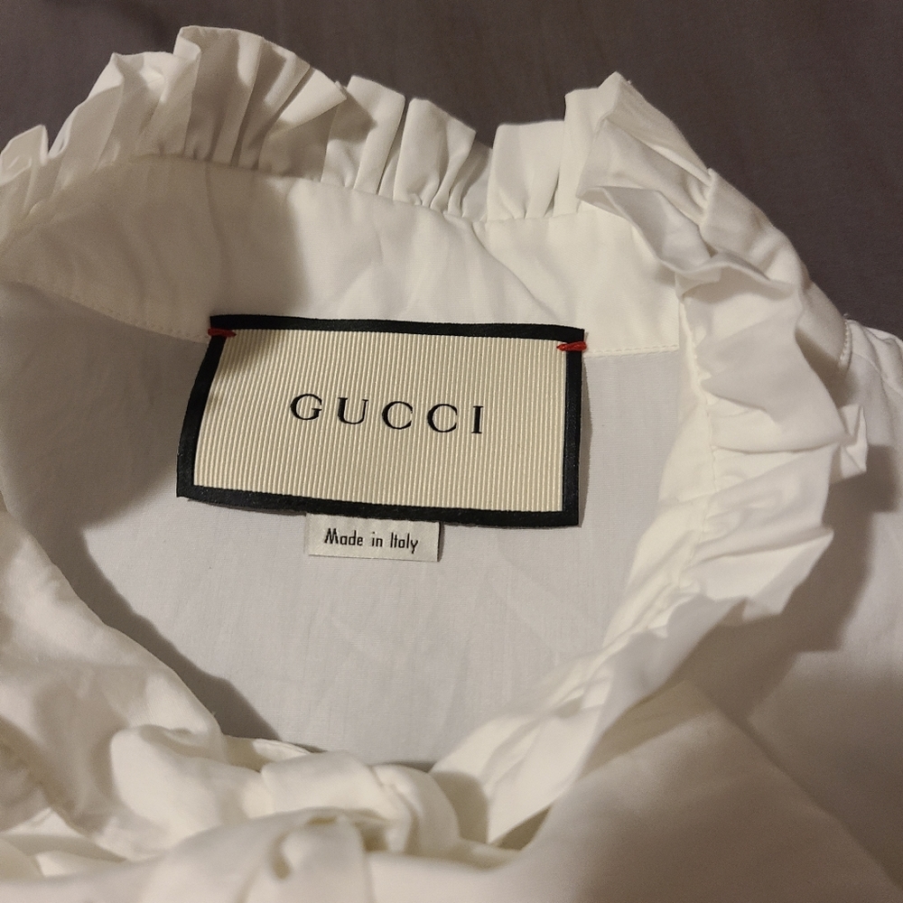 AUTHENTIC GUCCI SHIRT Women size 42 fits M